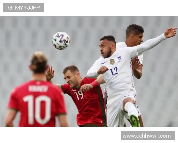 全球足球明星的风采与成就各国球员的传奇故事与影响力分析